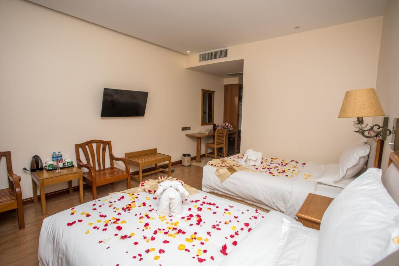 Golden Hotel Mandalay Extérieur photo